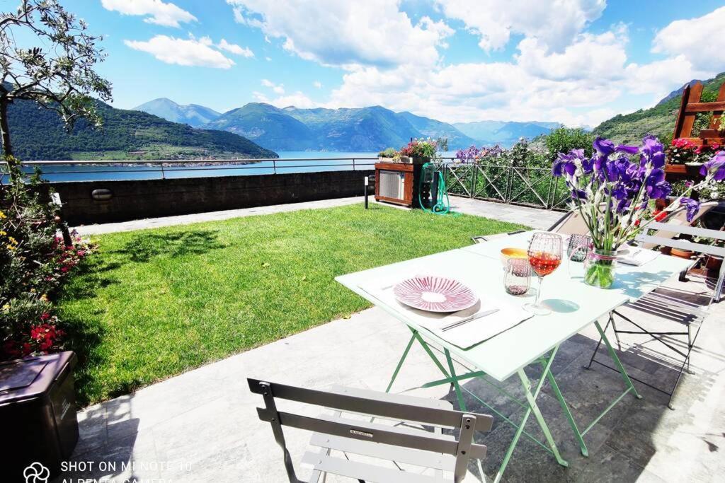 סלה מראזינו Gioiello Sul Lago D'Iseo מראה חיצוני תמונה
